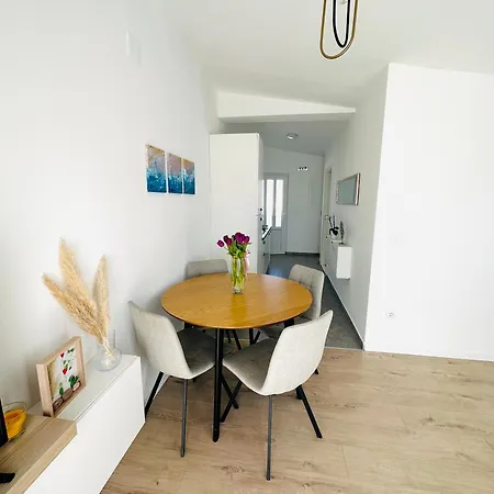 Rozi Apartman Trogir