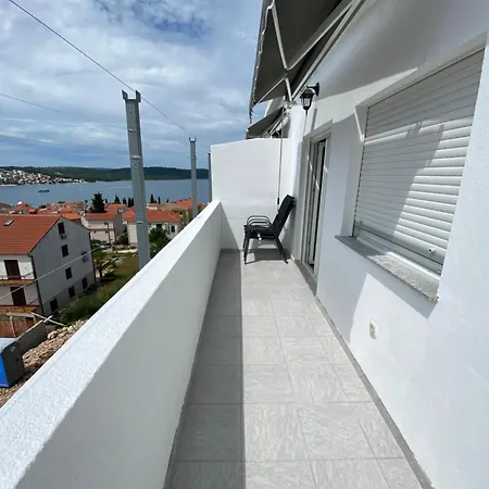 Rozi * Trogir